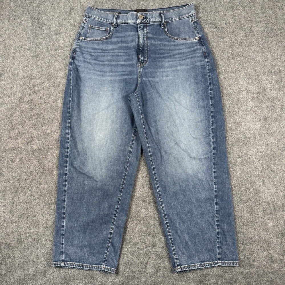 White House Black Market Women's size 8 Barrel Jeans Extra High Rise Medium Wash